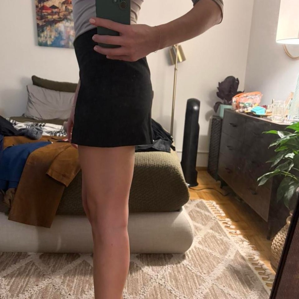 Aritzia Size S Black Mini Skirt